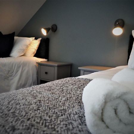 Seaview House Bed And Breakfast Ларн Экстерьер фото