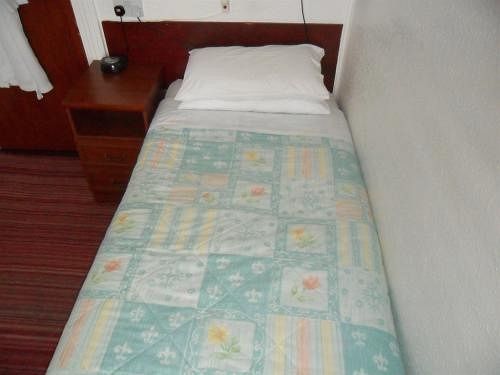 Seaview House Bed And Breakfast Ларн Экстерьер фото